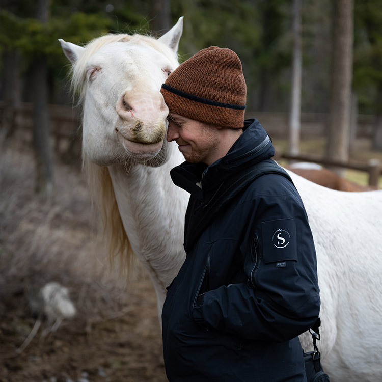 Two Bear Therapeutic Riding Center